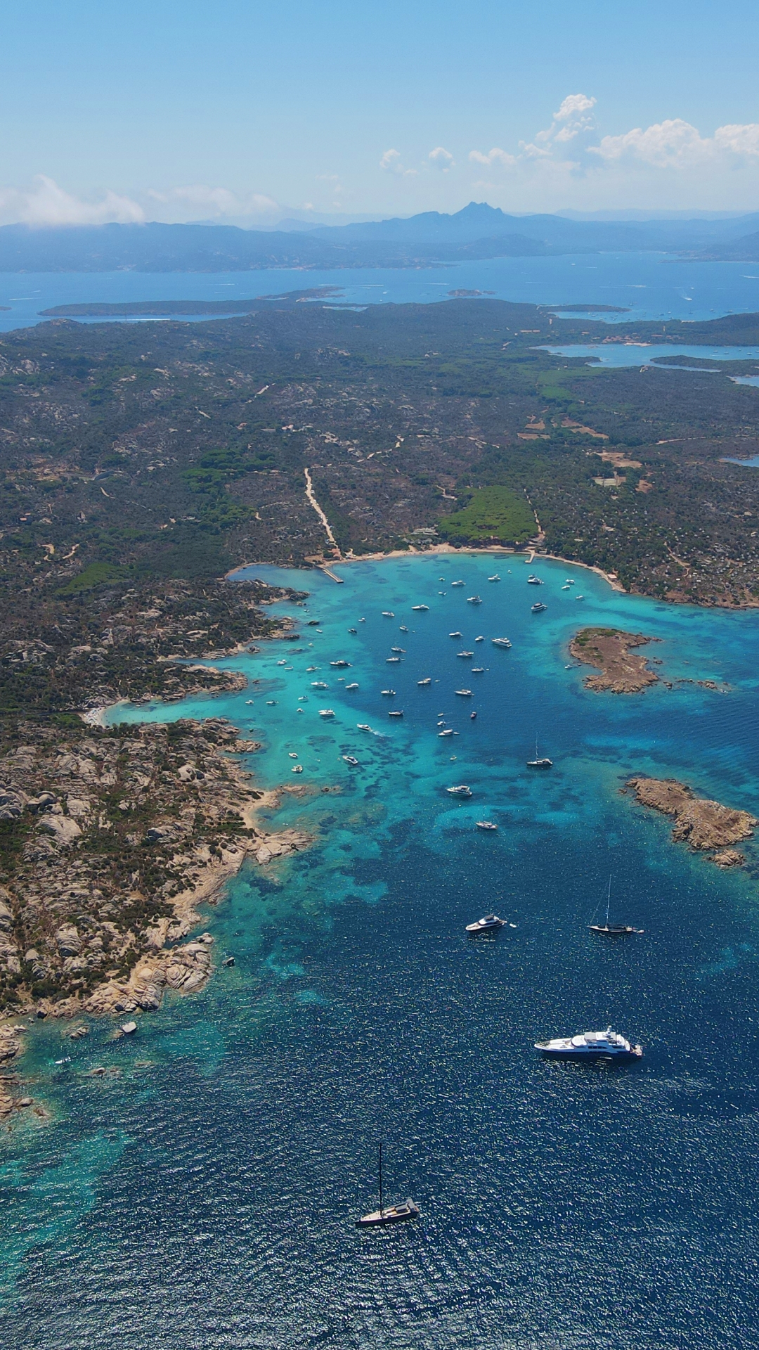 Charter-Tour-Arcipelago-La-Maddalena